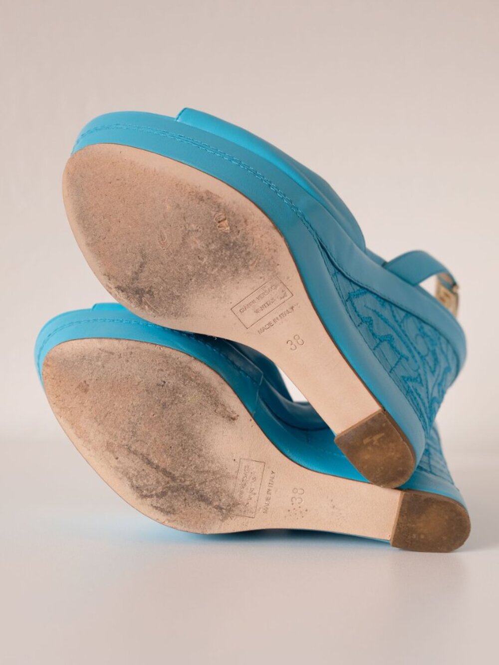 Versace Leather Slingback Peep Toe Wedges, Turquoise, Size 8, Great condition - Picture 9 of 12